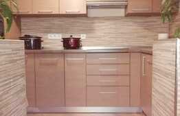 De vanzare casa individuala 210 mp, teren 735 mp, Apahida.