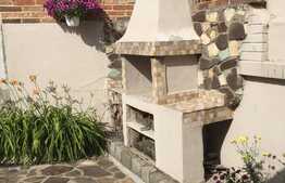 Casa individuala, 150 mp + 30 mp beci, teren 315 mp, zona Clujana!