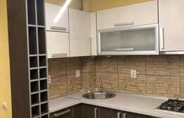 Apartament de lux, etaj intermediar, la cheie!