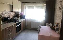 Apartament 2 camere, decomandat, 61 mp, zona Terra