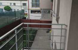 Apartament nemobilat, in zona ULTRACENTRALA isi cauta chiriasi! 