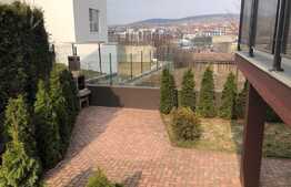 Casa 200 mp, teren 500 mp, 3 parcari, zona Taietura Turcului