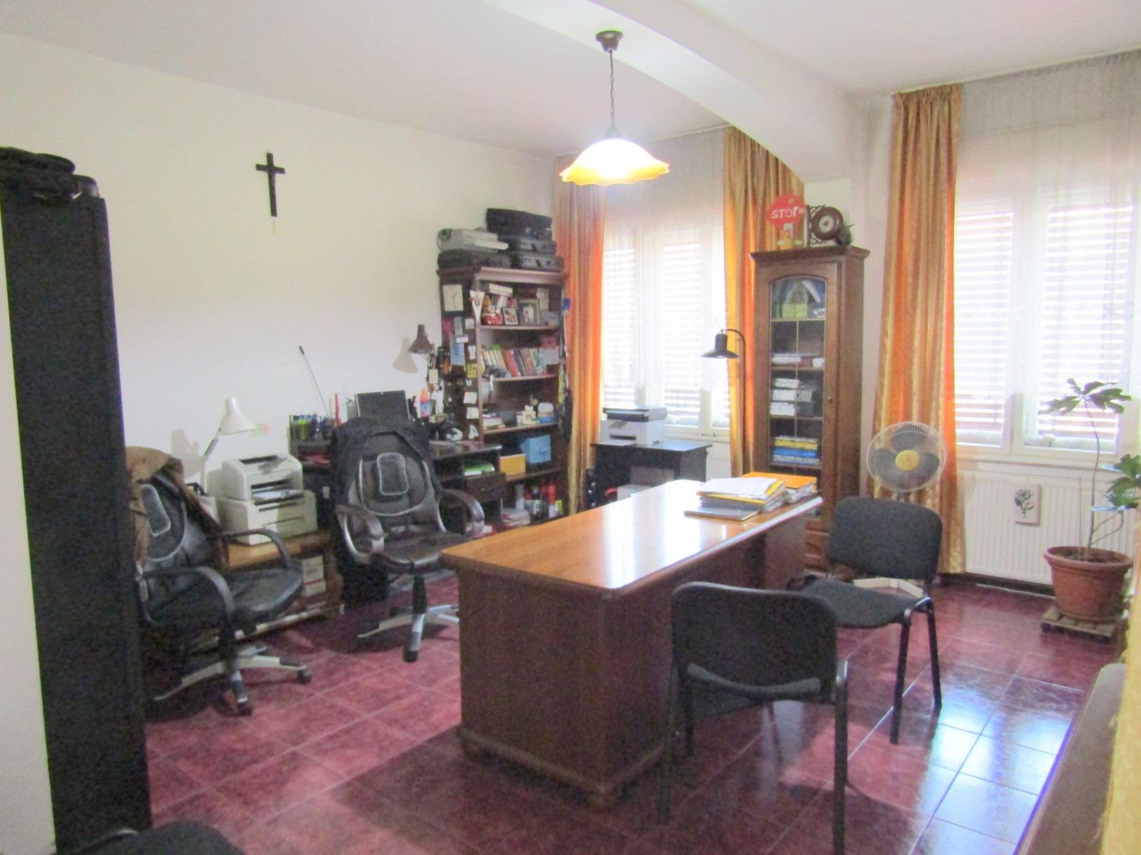 Casa de vânzare 8 camere Gheorgheni - 38209CV | BLITZ Cluj-Napoca | Poza4