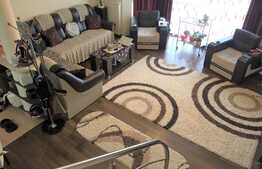 Apartament pe doua nivele, 100mp, terasa, parcare, zona frumoasa!