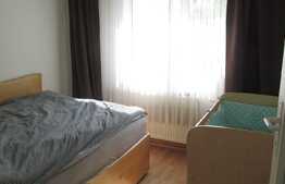 Apartament 3 camere, etaj intermediar, garaj, zona Minerva.