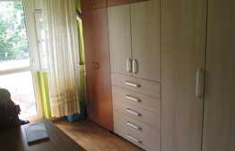 Apartament 3 camere, etaj intermediar, garaj, zona Minerva.