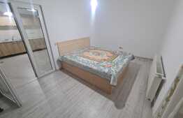 Apartament 3 camere,54 mp,intermediar, parcare, zona strazii Stejarului