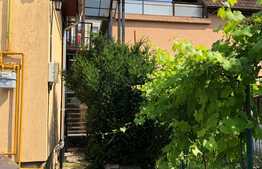 Apartament 2 camere, imobil de tip casa, 50 mp, parcare, zona strazii Alverna