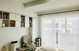 Apartament cu priveliste deosebita in Bonjour Residence