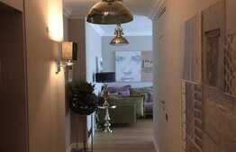 Apartament de lux cu 3 camere, 83mp, terasa, parcare cu o vedere superba asupra orasului!