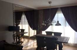 Apartament de lux cu 3 camere, 83mp, terasa, parcare cu o vedere superba asupra orasului!