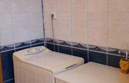 Apartament 4 camere, 110 mp, 3 locuri de parcare, zona UMF ! 