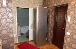 Garsoniera, etaj intermediar, complet mobilata si utilata!