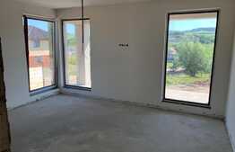 Exclusiv! Casa pe un nivel, 120 mp, terasa 30 mp, teren 600 mp, ansamblu privat!