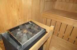 Casa de vanzare in cartierul Buna Ziua!  