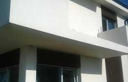 Cauti duplex  de 110 mp utili si 200 mp teren?