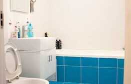 1 camera de vanzare plus gradina 40 mp