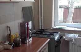 Apartament 2 camere, 50 mp, parcare, recent renovat, zona strazii Donath