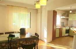 Apartament 4 camere, 90 mp, decomandat, zona Dorobantilor