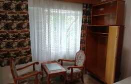 Garsoniera, 27 mp, decomandata, zona Piata Cipariu