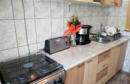 Apartament 2 camere, decomandat, parcare,  zona Piata Marasti. Disponibil din 15 Octombrie
