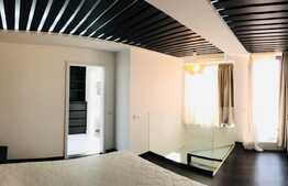 Apartament pe doua niveluri, doua balcoane si o terasa de 40 mp, zona strazii Mircea Eliade!