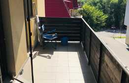 Apartament pe doua niveluri, doua balcoane si o terasa de 40 mp, zona strazii Mircea Eliade!