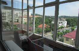 Apartament 2 camere, 50mp, 2 balcoane, decomandat, zona strazii Alexandru Vlahuta