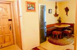 Apartament decomandat cu 3 camere, 80 mp, zona strazii Gheorghe Dima!