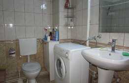 Apartament 2 camere, decomandate, decent, zona The Office