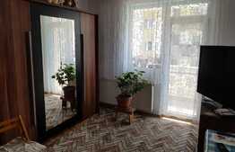 Apartament 2 camere, decomandat, parcare, 54 mp, zona Cetatii!