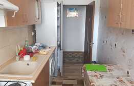Apartament 2 camere, decomandat, parcare, 54 mp, zona Cetatii!