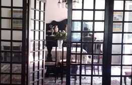 Casa de vanzare 300 mp, teren 2.322 mp, panorama spectaculoasa!