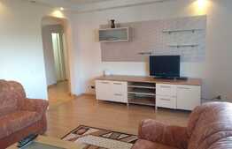 Apartament 3 camere, parcare, la distanta de 10 minute de mers pe jos de Parcul Central