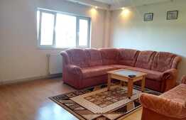 Apartament 3 camere, parcare, la distanta de 10 minute de mers pe jos de Parcul Central