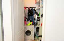 3 camere, 59 mp, etaj intermediar, parcare! Zona strazii Florilor!