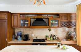 Proprietatea in stil cubist a visurilor tale!