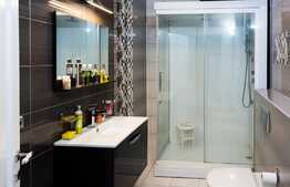 Proprietatea in stil cubist a visurilor tale!