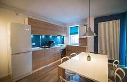 Apartament cu 3 camere, 82 mp, garaj, Platinia Residence