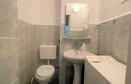 Apartament 3 camere, 70 mp utili, 2 bai, balcon, zona strazii Bistritei