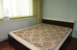 Apartament de 3 camere, decent, zona strazii Traian Mosoiu