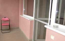 Apartament de 3 camere, decent, zona strazii Traian Mosoiu