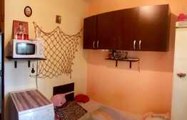 Garsoniera de vanzare, 11 mp , zona Complex Diana