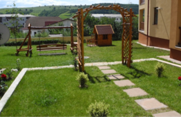 Apartament in ansamblu rezidential, cochet, la cheie, balcon, garaj, pret accesibil 