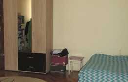 Apartament la casa, 49 mp utili, zona centrala