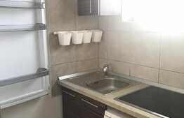Apartament 4 camere, 101 mp, parcare, zona Calea Baciului