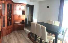 Apartament 4 camere, 101 mp, parcare, zona Calea Baciului