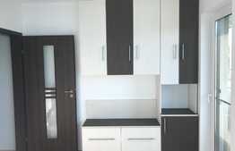 Apartament 4 camere, 101 mp, parcare, zona Calea Baciului