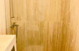 Apartament cu 3 camere, terasa si panorama deosebita, zona Grand Hotel Italia