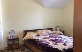 Casa individuala de vanzare, 5 camere, teren 380 mp, Zona Florilor !